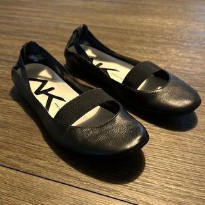 Anne Klein Sport ballet flats. Size 8